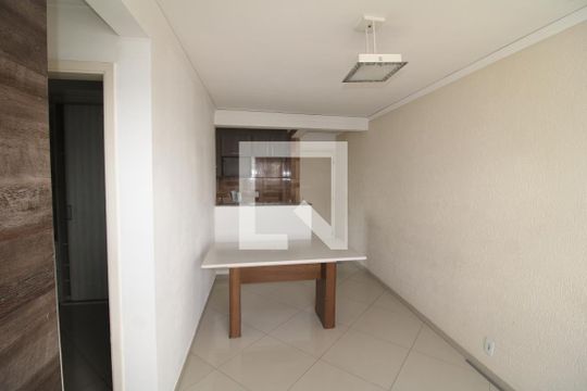 Sala / Cozinha de apartamento para alugar com 2 quartos, 46m² em Loteamento City Jaragua, São Paulo