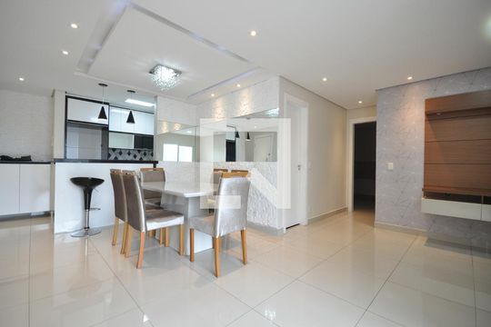 Sala de apartamento para alugar com 2 quartos, 67m² em Jardim Modelo, São Paulo