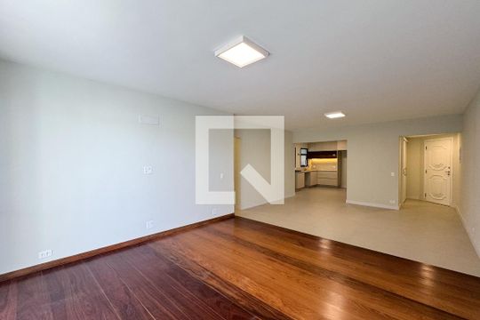 Sala de apartamento à venda com 4 quartos, 135m² em Rudge Ramos, São Bernardo do Campo