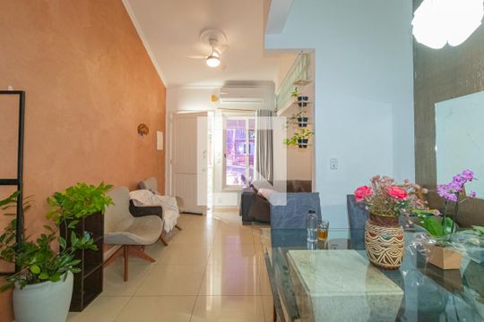 Sala/Sala de Jantar de casa de condomínio à venda com 3 quartos, 96m² em Rio Branco, Canoas