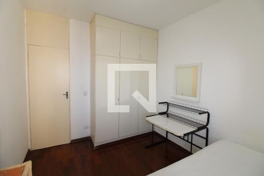Quarto 1 de apartamento para alugar com 3 quartos, 80m² em Vila Ema, São José dos Campos