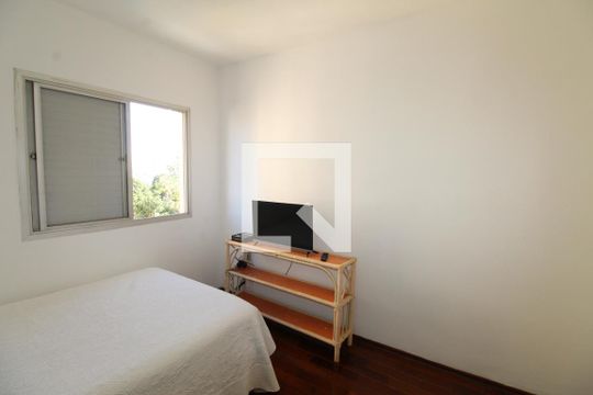 Quarto 1 de apartamento para alugar com 3 quartos, 80m² em Vila Ema, São José dos Campos