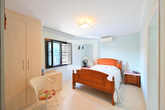 Suíte de casa à venda com 3 quartos, 120m² em Bosque da Saúde, São Paulo
