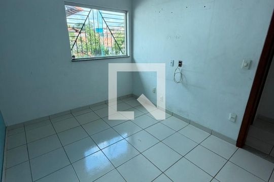 Quarto de casa para alugar com 2 quartos, 100m² em Céu Azul, Belo Horizonte