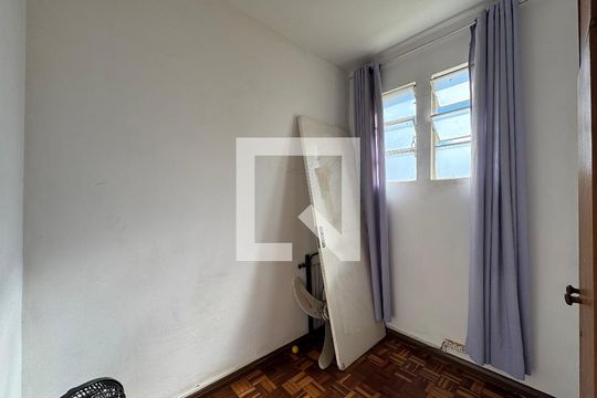 Quarto de apartamento à venda com 3 quartos, 69m² em Manacás, Belo Horizonte