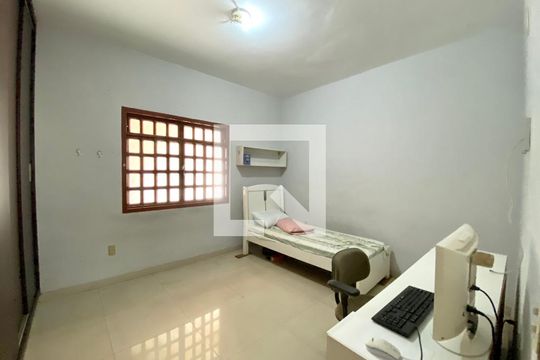 Quarto 2 de casa para alugar com 3 quartos, 300m² em Niteroi, Betim