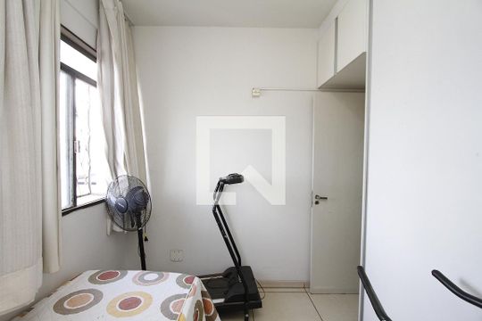 Apartamento à venda com 3 quartos, 80m² em João Pinheiro, Belo Horizonte
