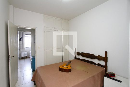 Apartamento à venda com 3 quartos, 80m² em João Pinheiro, Belo Horizonte