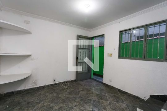 Sala de casa à venda com 3 quartos, 299m² em Parque Ipe, São Paulo