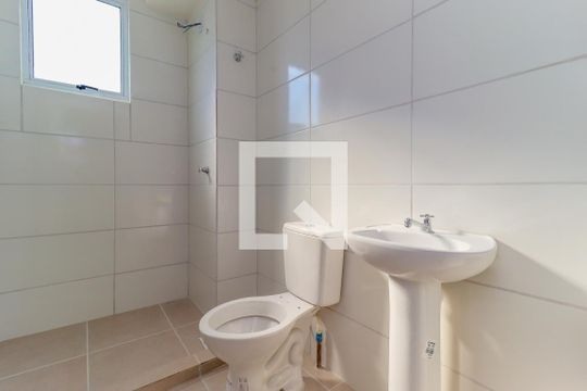 Banheiro de apartamento à venda com 2 quartos, 50m² em Campina, São Leopoldo