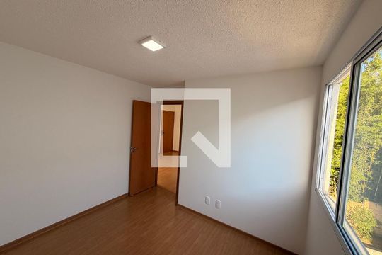 Quarto 2 de apartamento para alugar com 2 quartos, 40m² em Cecília, Viamão