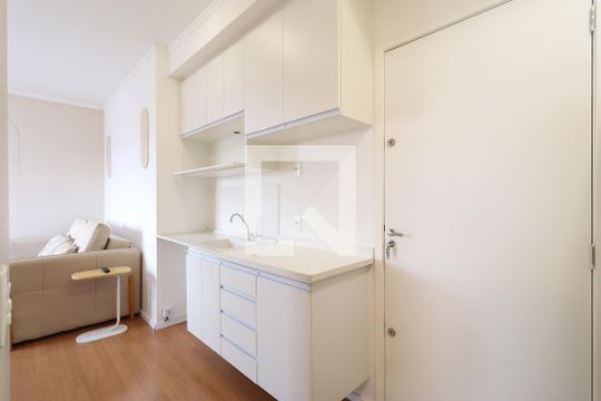 Quarto/Sala/Cozinha de apartamento à venda com 1 quarto, 47m² em Lapa, São Paulo