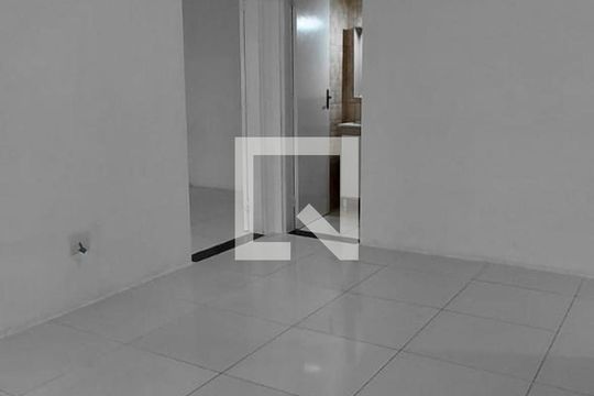 Sala de apartamento para alugar com 1 quarto, 48m² em Vila Jardim, Porto Alegre