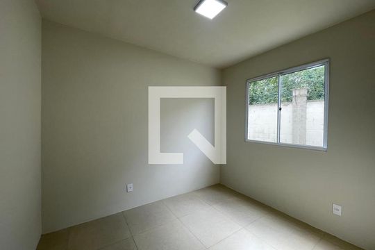 Apartamento à venda com 2 quartos, 60m² em Rondônia, Novo Hamburgo