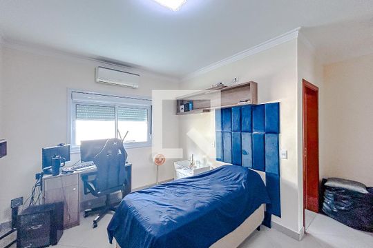 Quarto 1 - Suíte de casa à venda com 4 quartos, 213m² em Penha de França, São Paulo