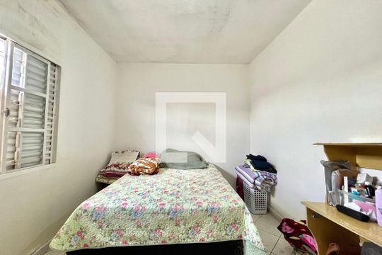 Quarto 1 de casa à venda com 3 quartos, 120m² em Cidade Domitila, São Paulo