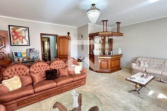 Sala de casa à venda com 4 quartos, 354m² em Vila Rosália, Guarulhos