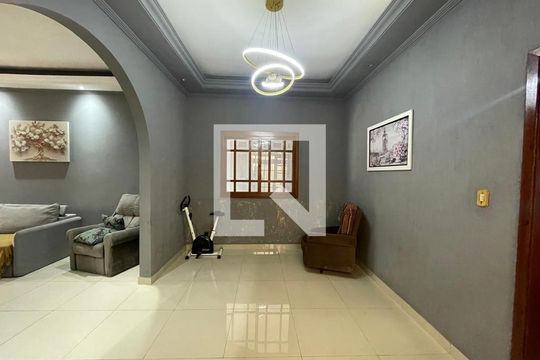 Casa à venda com 2 quartos, 141m² em Campina, São Leopoldo