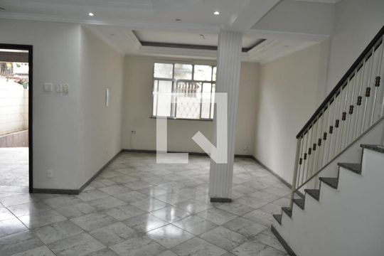 Casa para alugar com 5 quartos, 450m² em Méier, Rio de Janeiro