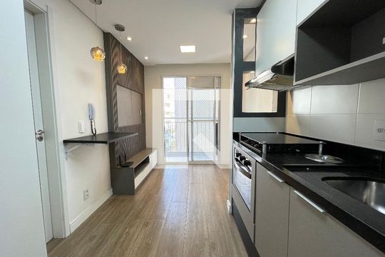 Apartamento para alugar com 1 quarto, 30m² em Ferreira, São Paulo