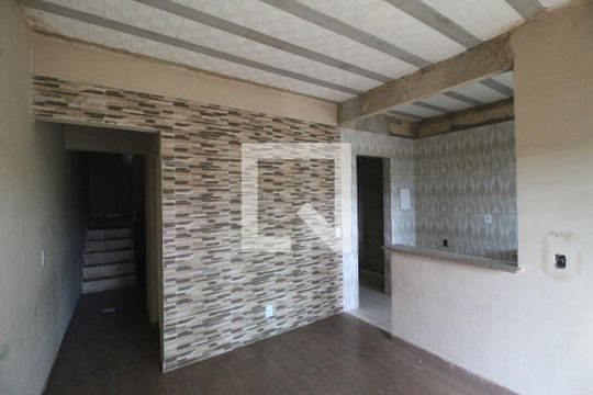 Sala de casa para alugar com 1 quarto, 80m² em Morro Agudo, Nova Iguaçu