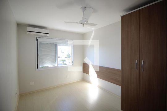Quarto 1 de apartamento à venda com 2 quartos, 70m² em Floresta, Porto Alegre