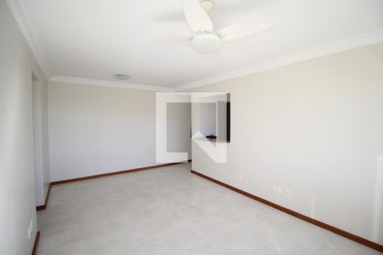 Sala de apartamento à venda com 2 quartos, 70m² em Floresta, Porto Alegre