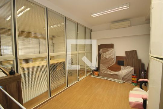Apartamento à venda com 4 quartos, 200m² em Aclimação, São Paulo