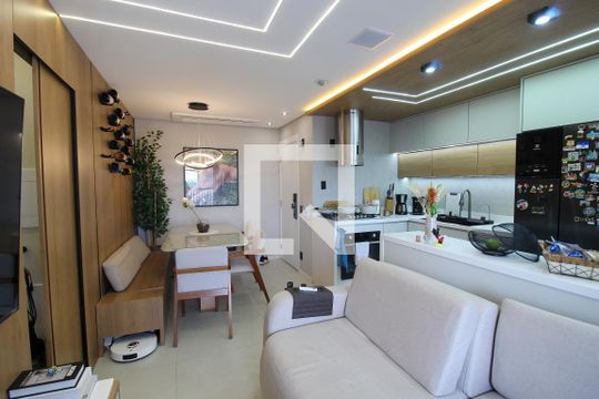 Apartamento para alugar com 2 quartos, 56m² em Vila Sonia, São Paulo