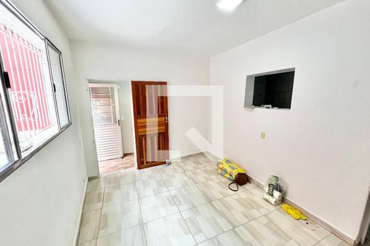 Casa para alugar com 1 quarto, 60m² em Lauzane Paulista, São Paulo