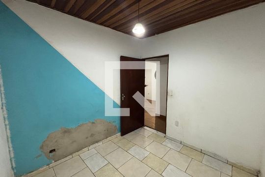 Quarto 1 de casa à venda com 2 quartos, 65m² em Parque Boturussu, São Paulo