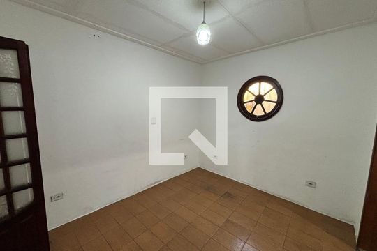 Quarto 2 de casa à venda com 2 quartos, 65m² em Parque Boturussu, São Paulo