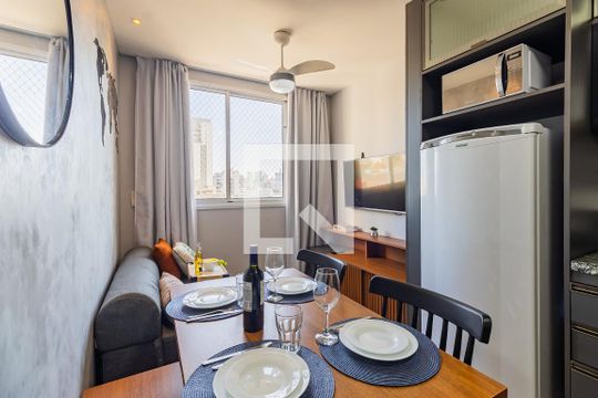 Sala de apartamento para alugar com 2 quartos, 35m² em Brás, São Paulo