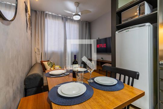 Sala de apartamento para alugar com 2 quartos, 35m² em Brás, São Paulo