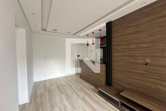 Apartamento para alugar com 2 quartos, 51m² em Centro, Barueri