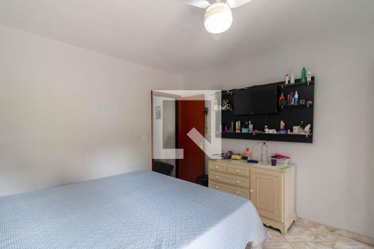 Suíte de casa à venda com 4 quartos, 177m² em Jardim Zaira, Guarulhos