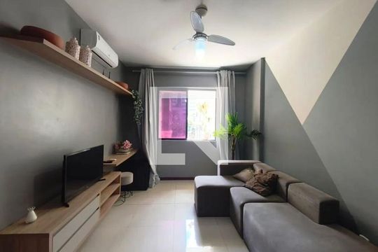 Apartamento para alugar com 1 quarto, 40m² em Pituba, Salvador
