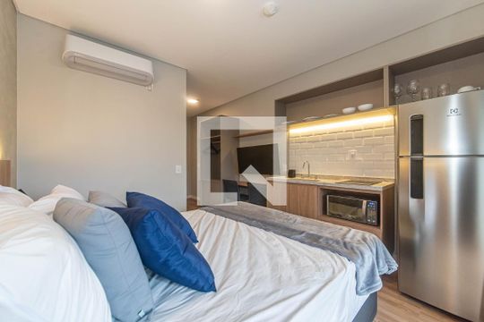 Studio  de kitnet/studio para alugar com 1 quarto, 24m² em Santo Amaro, São Paulo