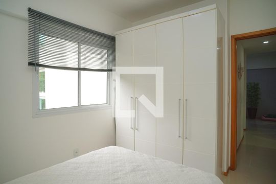 Quarto 2 de apartamento à venda com 3 quartos, 104m² em Camboinhas, Niterói