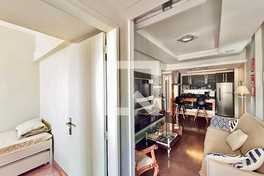 Quarto 1 de apartamento para alugar com 2 quartos, 90m² em Leblon, Rio de Janeiro