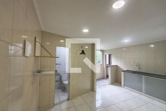 Casa para alugar com 1 quarto, 60m² em Freguesia (jacarepaguá), Rio de Janeiro