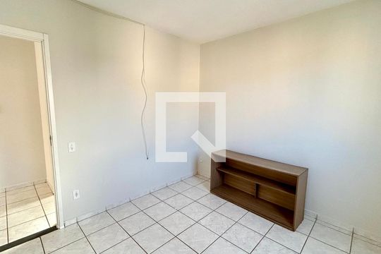 Quarto 2 de apartamento para alugar com 2 quartos, 49m² em Vila Alzira, Guarulhos