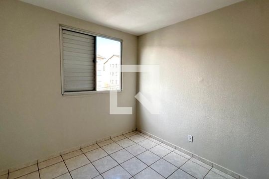 Quarto 1 de apartamento para alugar com 2 quartos, 49m² em Vila Alzira, Guarulhos