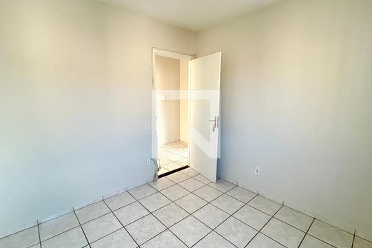 Quarto 1 de apartamento para alugar com 2 quartos, 49m² em Vila Alzira, Guarulhos