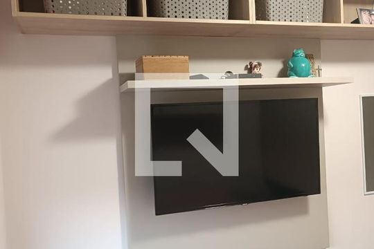 Apartamento à venda com 2 quartos, 49m² em Jardim Umarizal, São Paulo