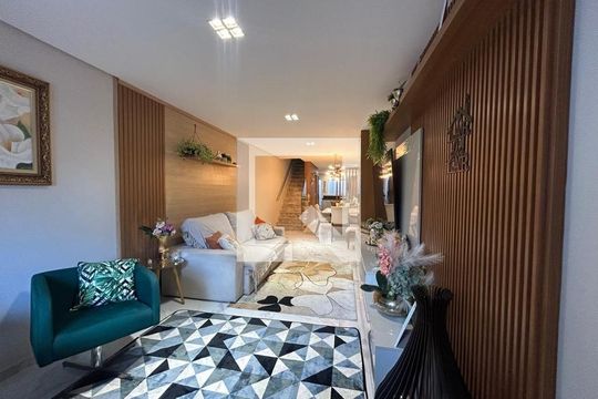 Casa à venda com 3 quartos, 160m² em Vila Carlos de Campos, São Paulo