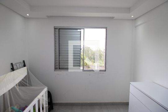 Quarto 1 de apartamento para alugar com 2 quartos, 49m² em Jardim Marilu, São Paulo
