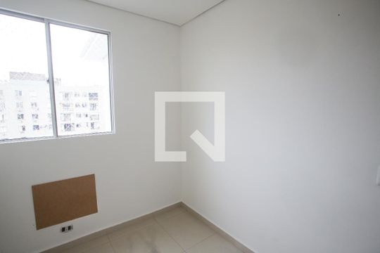 Quarto 2 de apartamento para alugar com 2 quartos, 60m² em Taquara, Rio de Janeiro