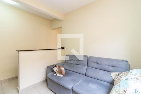 Sala de casa à venda com 1 quarto, 110m² em Jardim Peri, São Paulo