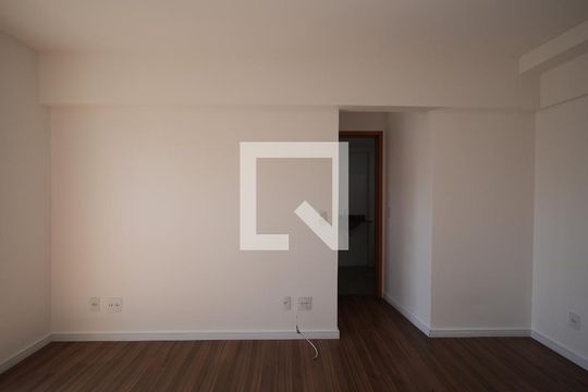 Apartamento para alugar com 1 quarto, 40m² em Vila Assunção, Santo André